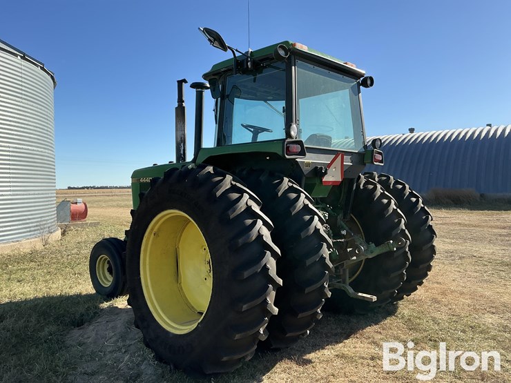 john-deere-4440-image-7