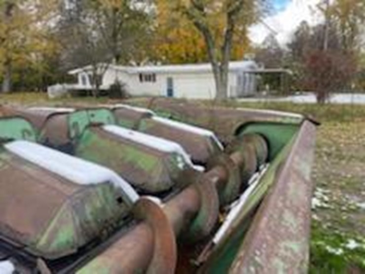 john-deere-843-image-3