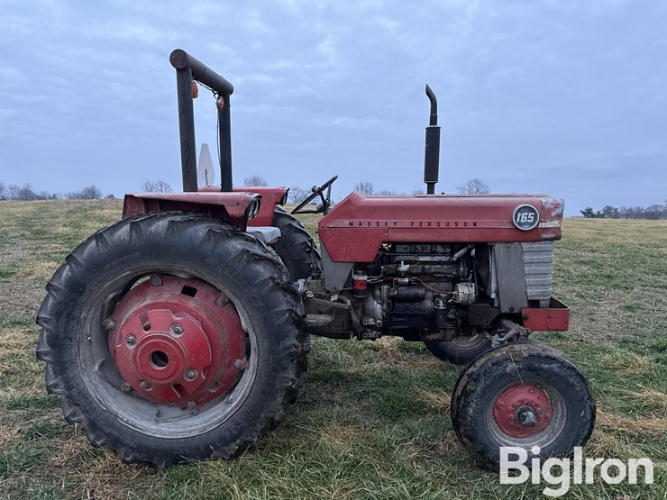 massey-ferguson-165-image-4