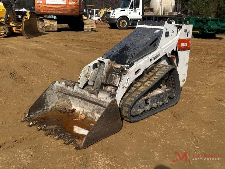 2018-bobcat-mt85-image-4