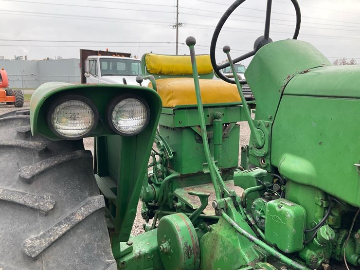 john-deere-730-image-35