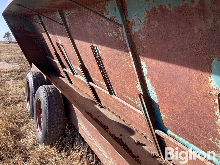 oklahoma-pride-325-bu-t/a-feeder-wagon-image-14