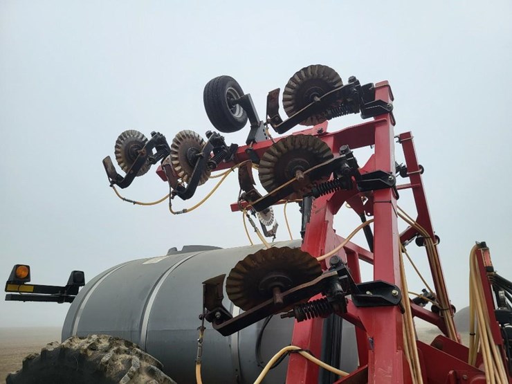 case-ih-2800-image-27