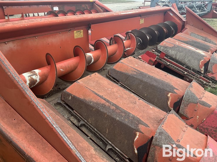 massey-ferguson-1163-image-17