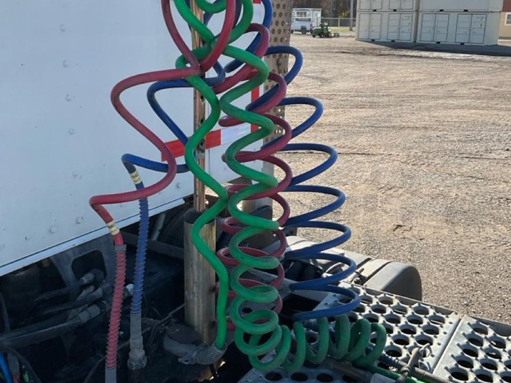 kenworth-t800-image-27