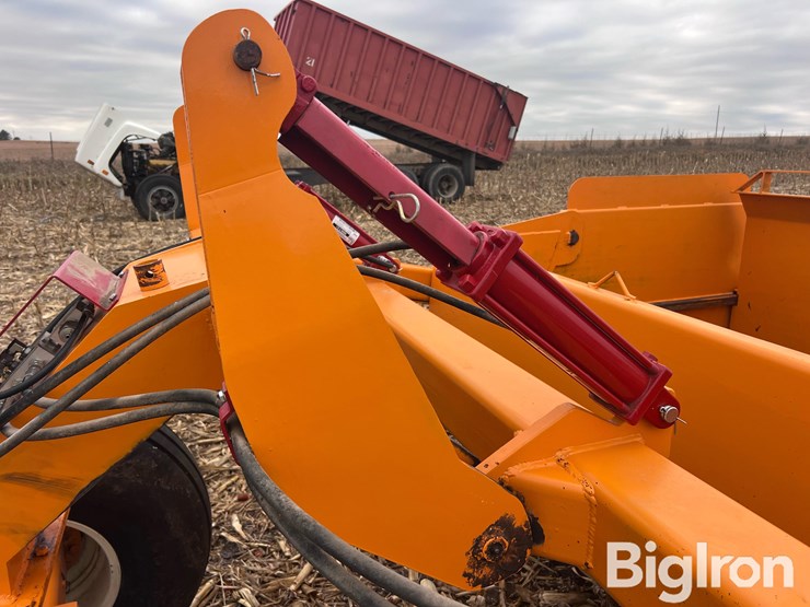 2008-big-dog-8-yard-forced-ejection-pull-type-scraper-image-15