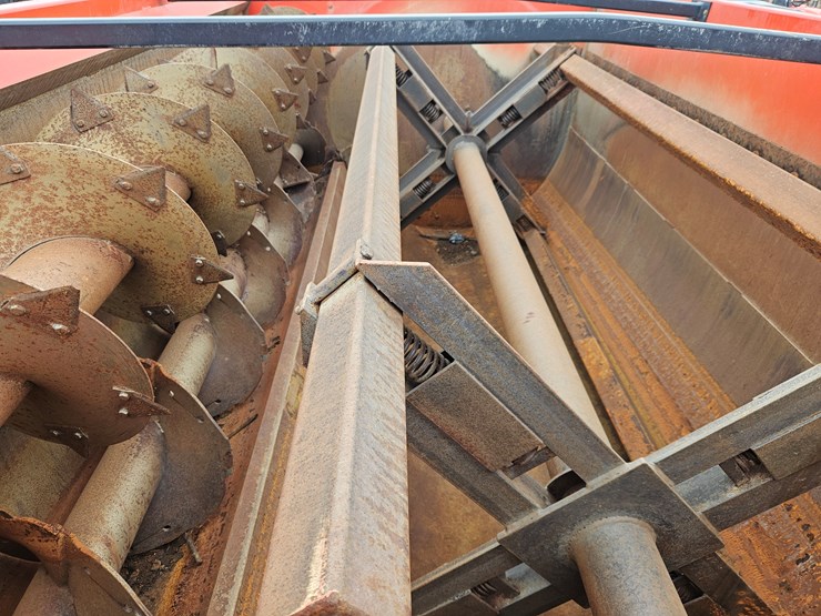 kuhn-knight-3130-image-10