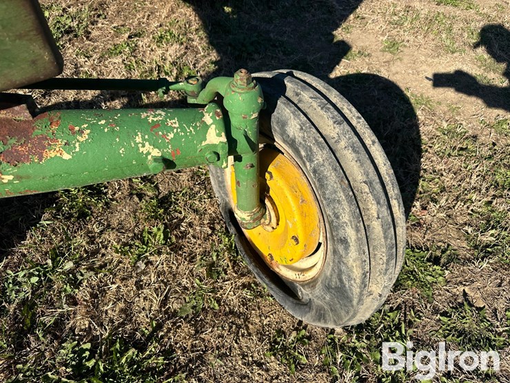 john-deere-620-image-11