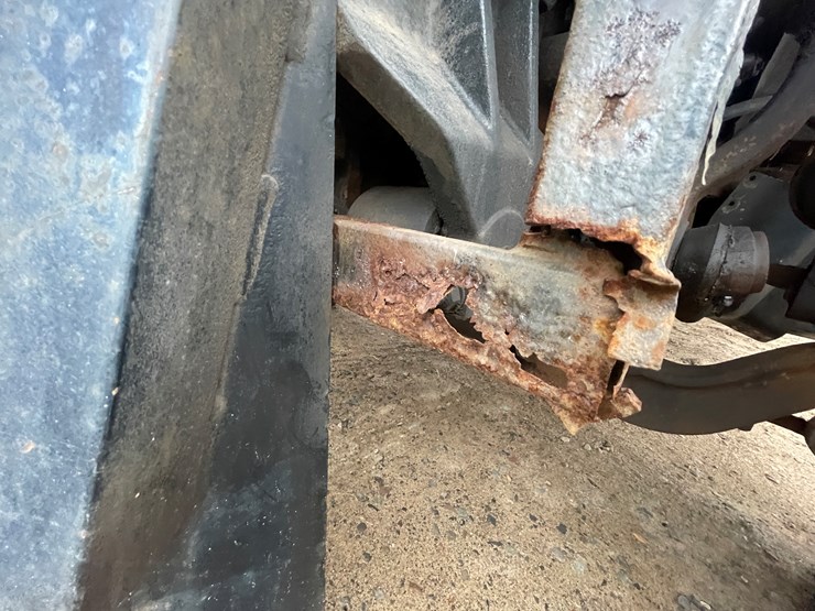 #1113-•-1998-ford-louisville-plow-truck-(has-mn-title)-image-47