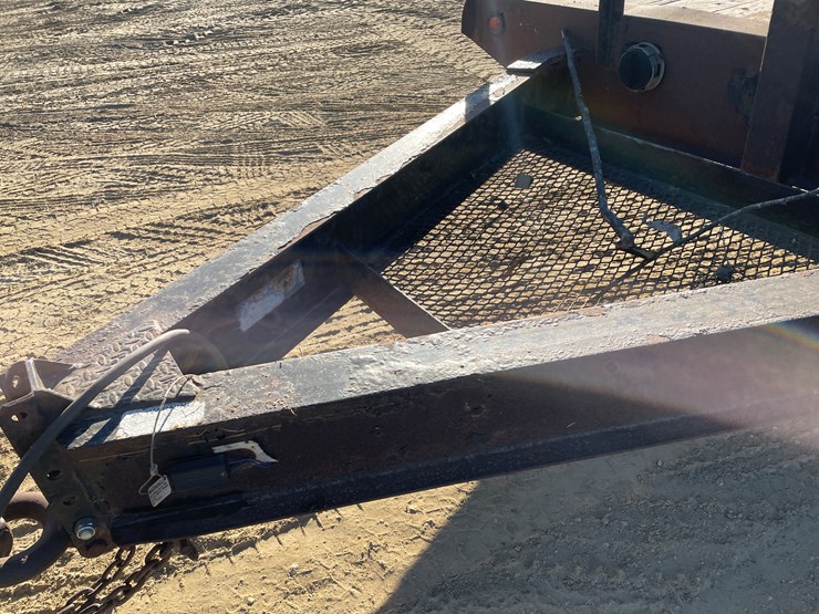 #1005-•-2008-r-and-w-24'-deck-over-trailer-(has-wi-title)-image-33