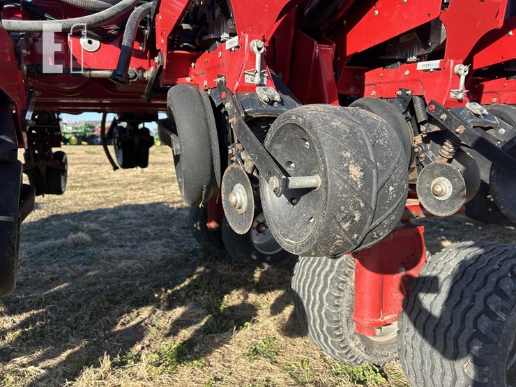 2013-case-ih-1265-image-28