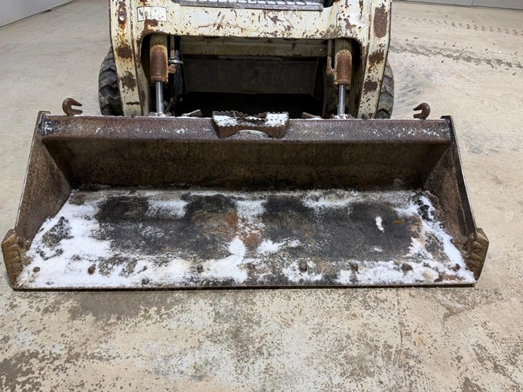 takeuchi-tl250-image-9