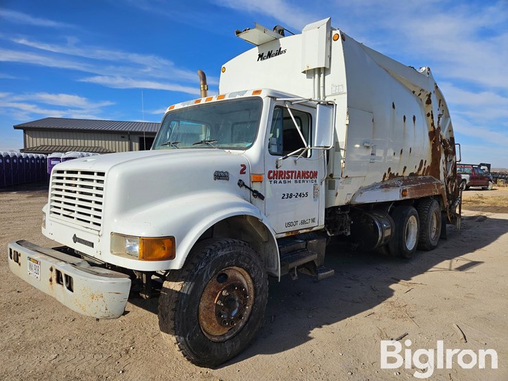 international-4900-image-1