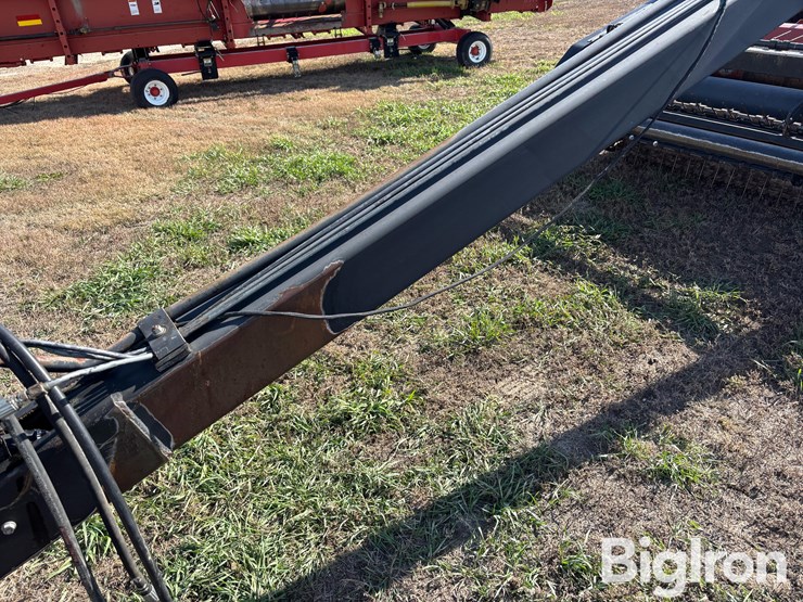 hesston-1265-image-12