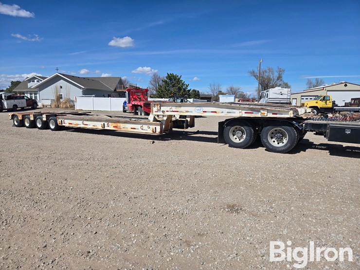 1976-holt-hlf-70-quad/a-folding-neck-trailer-image-10