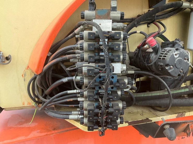 jlg-800aj-image-32