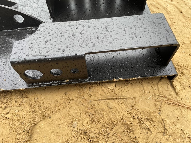 #2541-•-new-pinnacle-heavy-duty-do-all-receiver-hitch-skid-steer-plate-with-chain-buckets-image-3