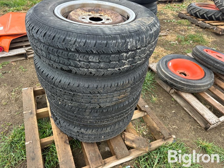 chevrolet-1500-image-2