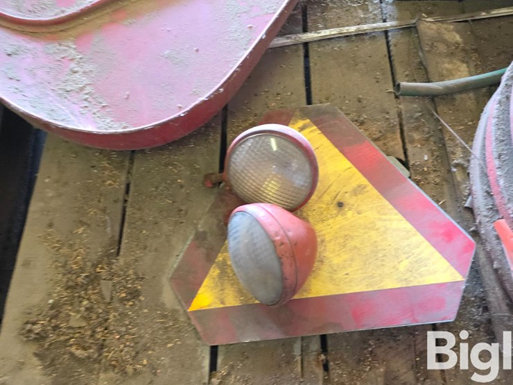 international-15-image-18