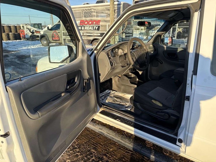 2011-ford-ranger-image-10