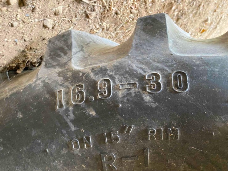 john-deere-2555-image-22