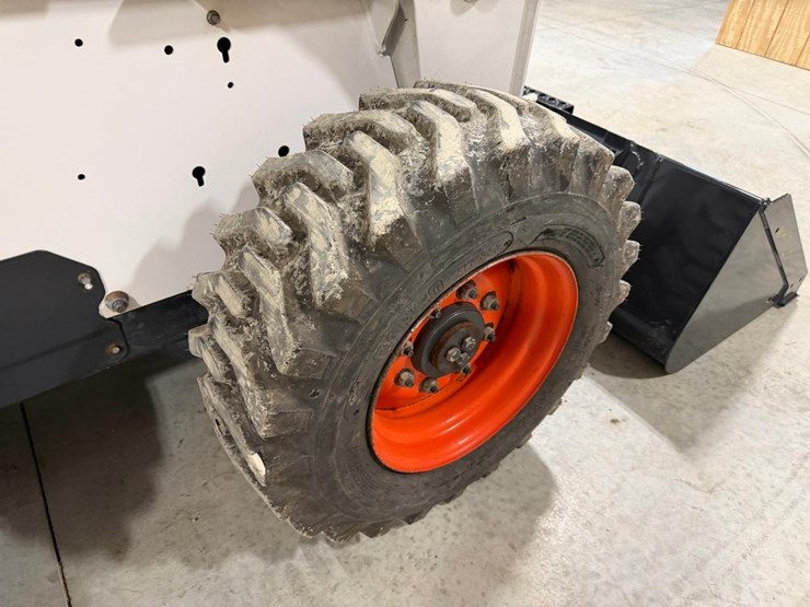 bobcat-s250-image-14