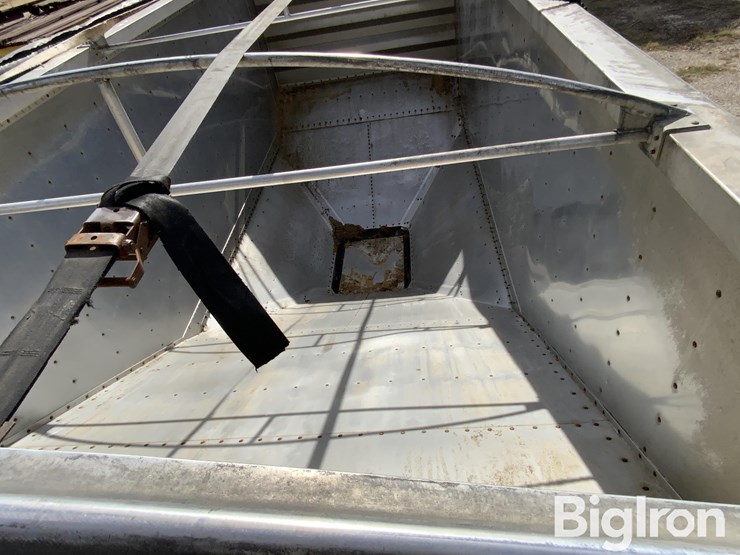 2012-wilson-hopper-bottom-image-15