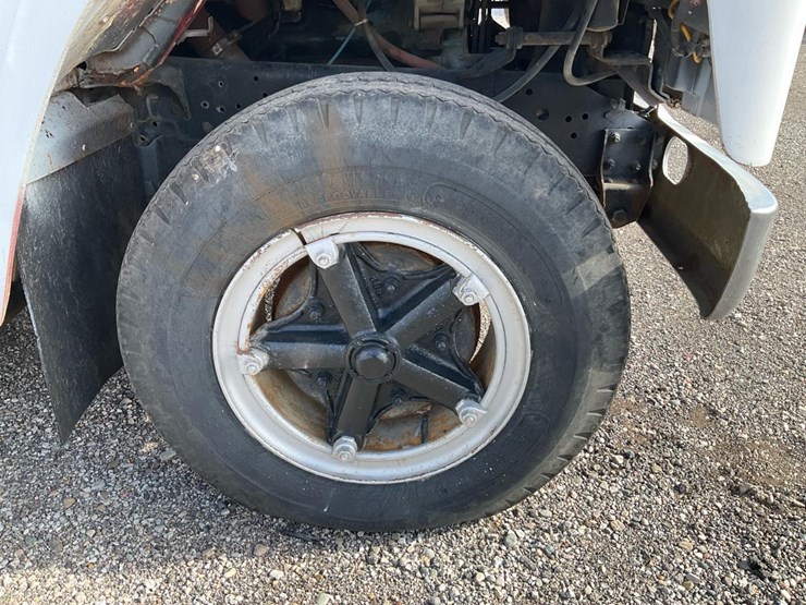 international-1854s-image-65