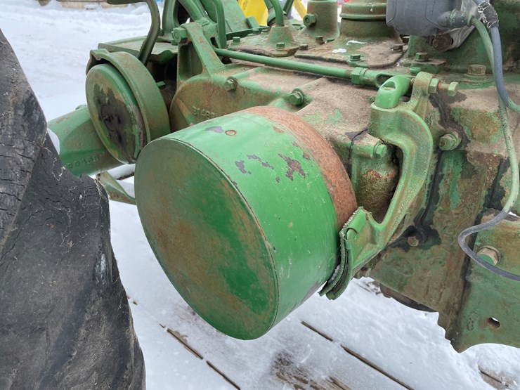 john-deere-b-image-16