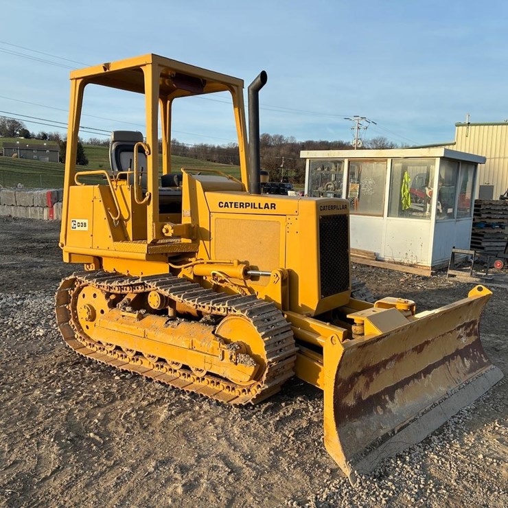 CATERPILLAR D3B