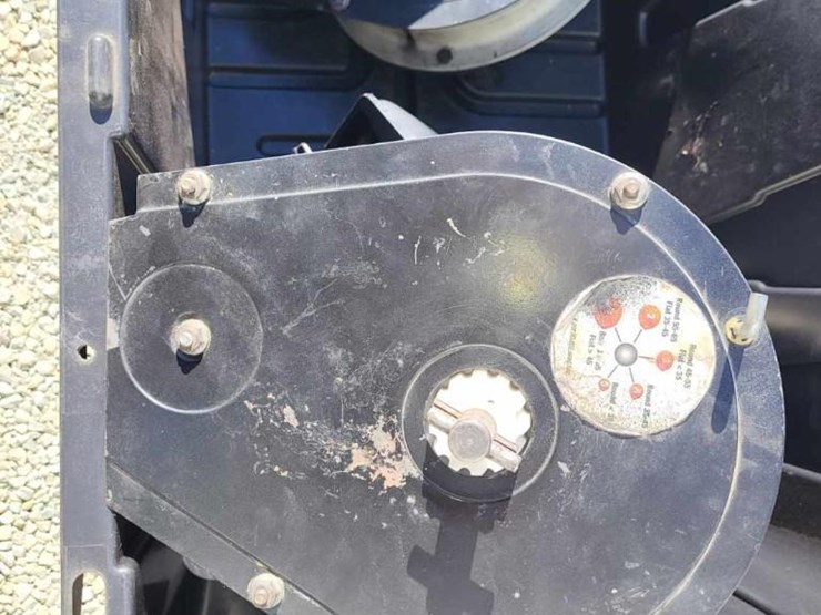 john-deere-7000-image-10