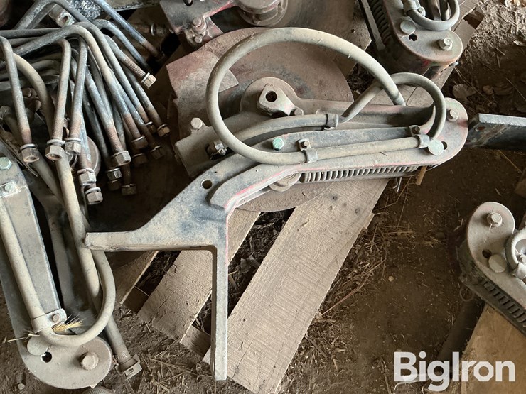 john-deere-2x2-row-unit-openers-image-12