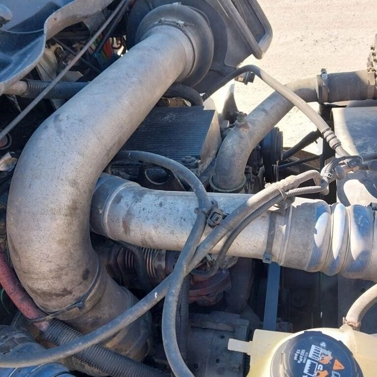 2006 INTERNATIONAL 8600