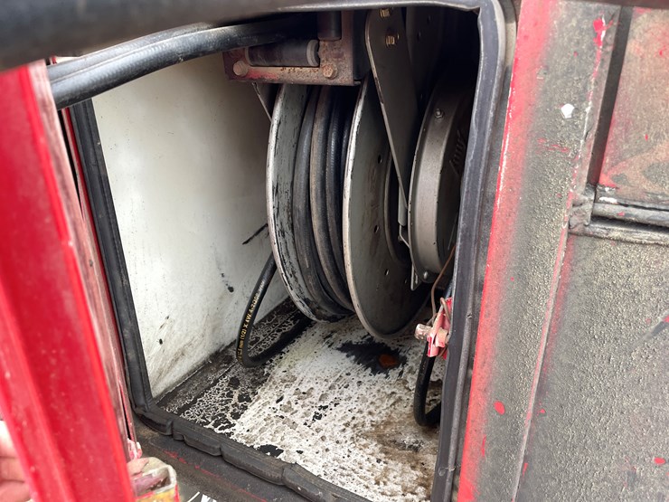 #1119-•-2009-freightliner-digger-derrick-(has-mn-title)-image-30