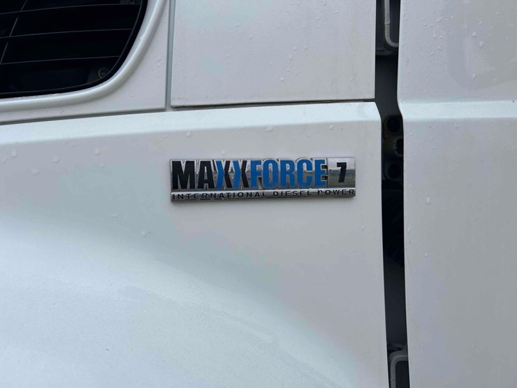 international-durastar-4300-image-12