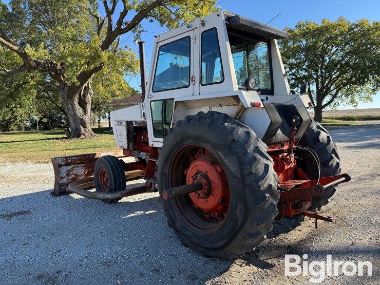 case-1370-2wd-tractor-image-7