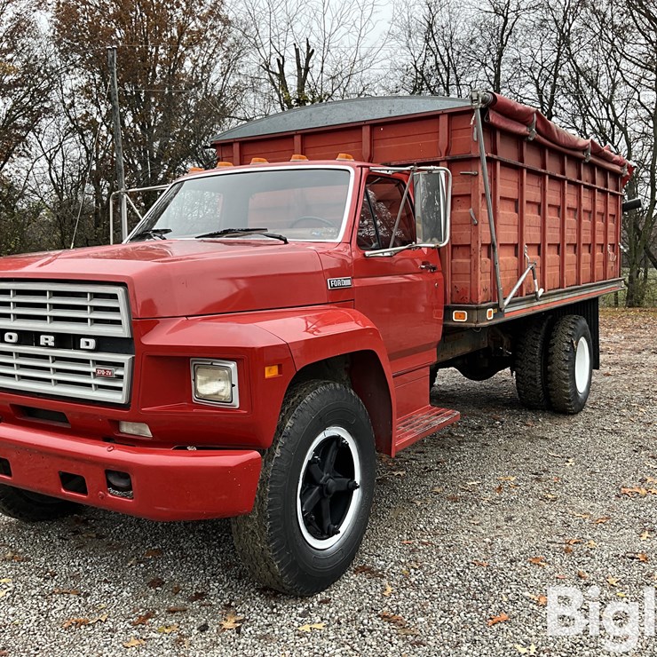 FORD F700
