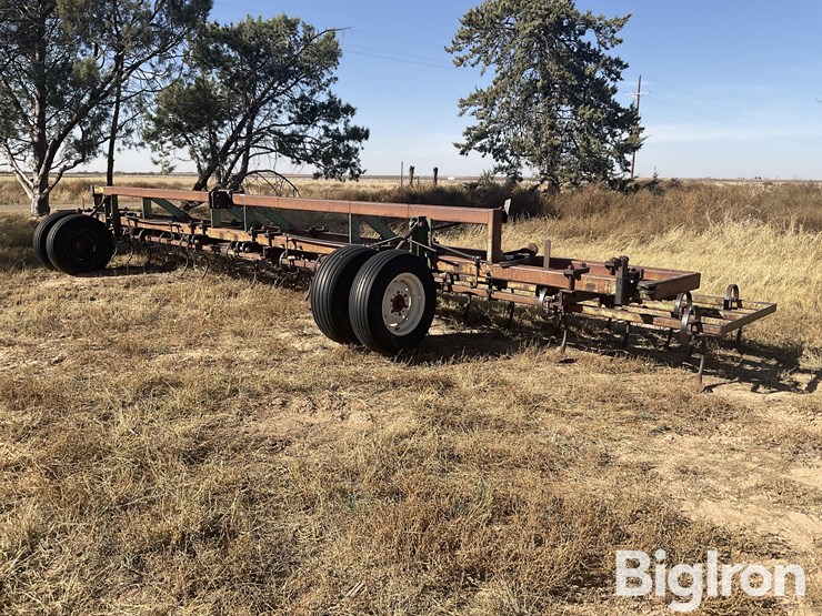 bigham-bros-3-pt-duckbill-winged-ripper-plow-image-1