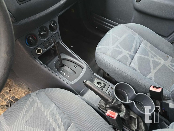 2013-ford-transit-connect-image-17