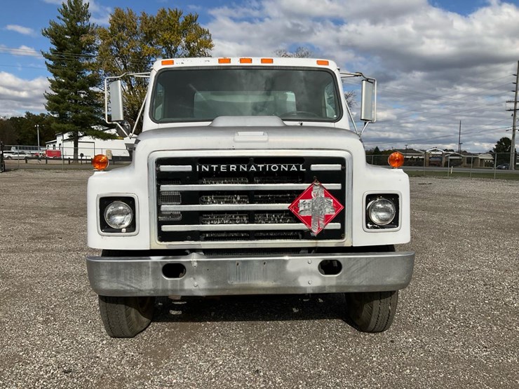 international-1854s-image-8