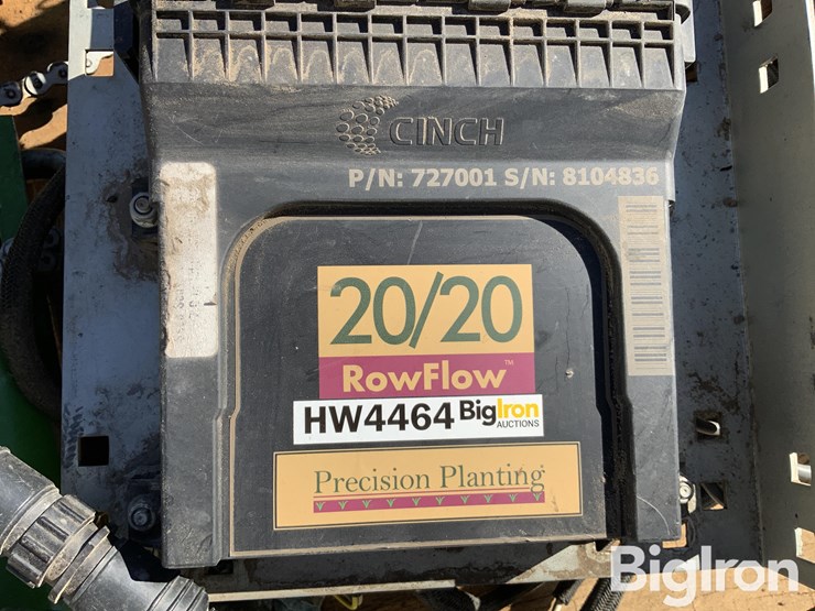 john-deere-16-image-9