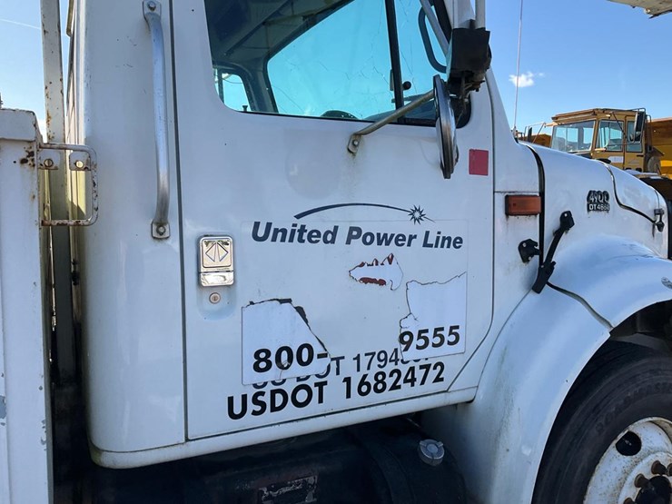 2001-international-4900-image-59