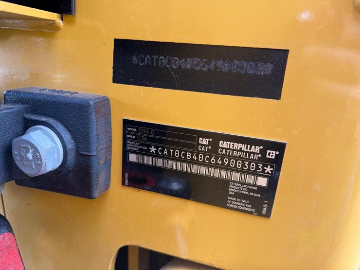 caterpillar-cb4.0-image-12