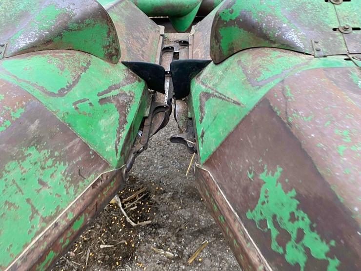 john-deere-643-image-48