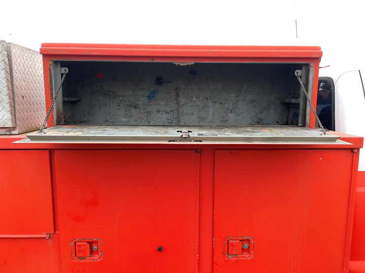 #1143-•-1999-ford-service-truck-(has-mn-title)-image-25