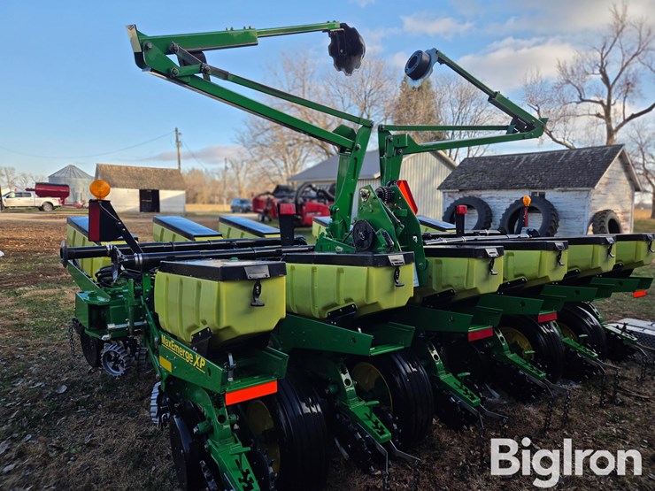 john-deere-1760-image-7