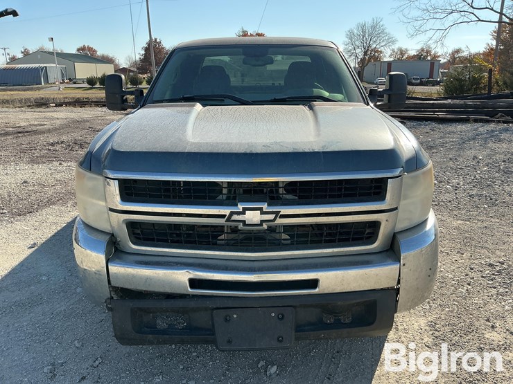 chevrolet-2500-image-2