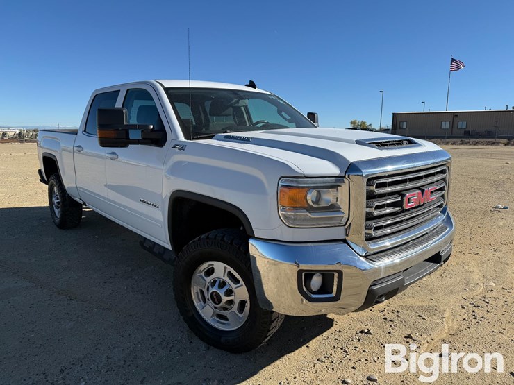 gmc-sierra-2500-image-3