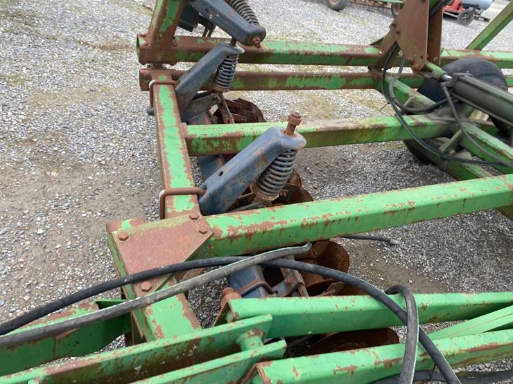 john-deere-724-image-30