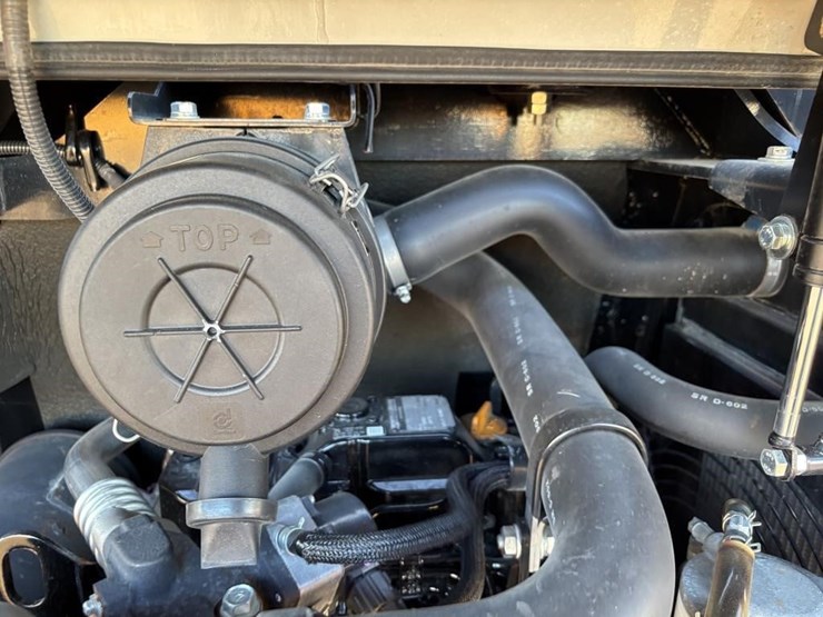 takeuchi-tb230-image-54